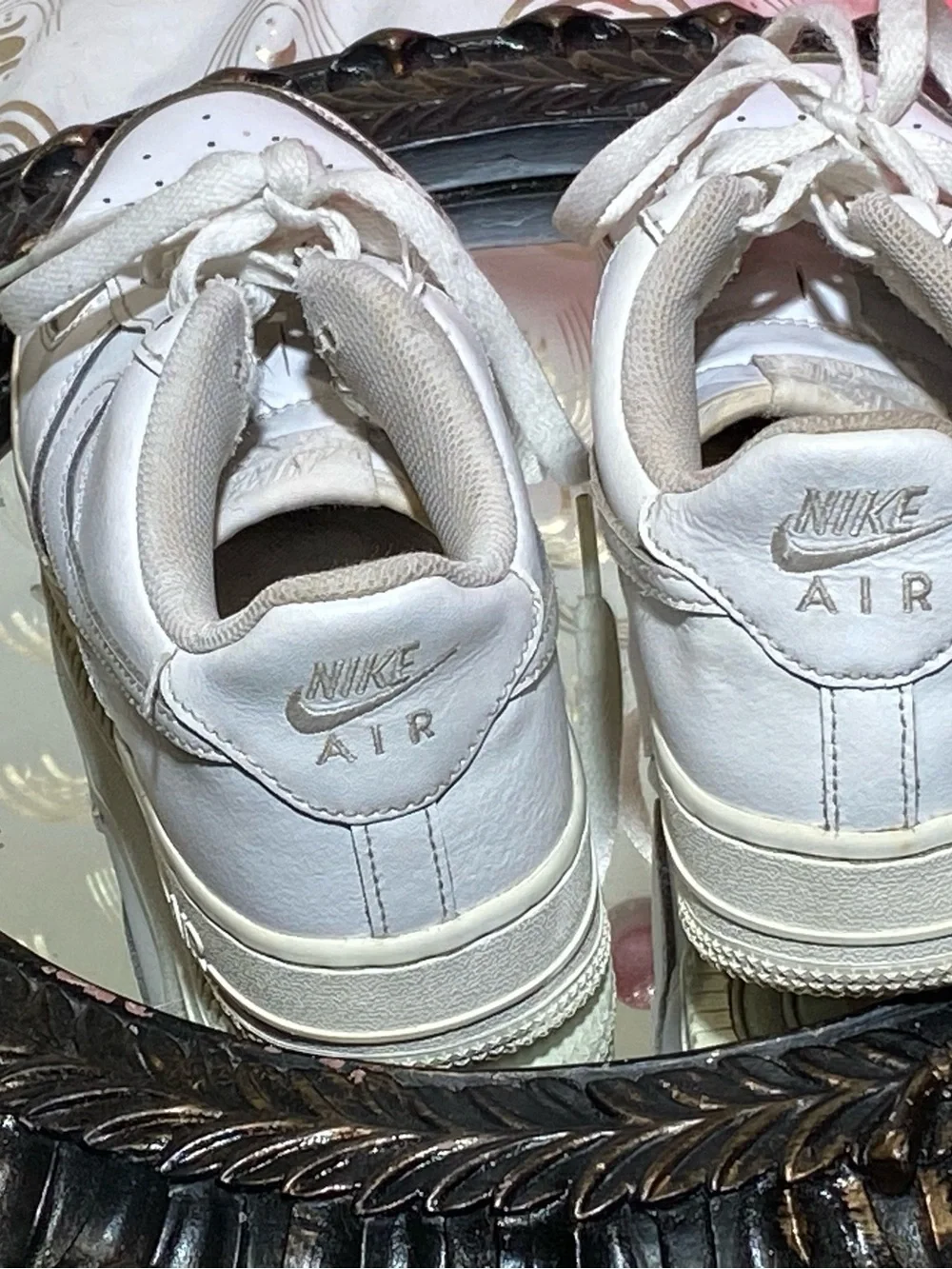 Nike White Kids' Air Force 1 Low Sneakers